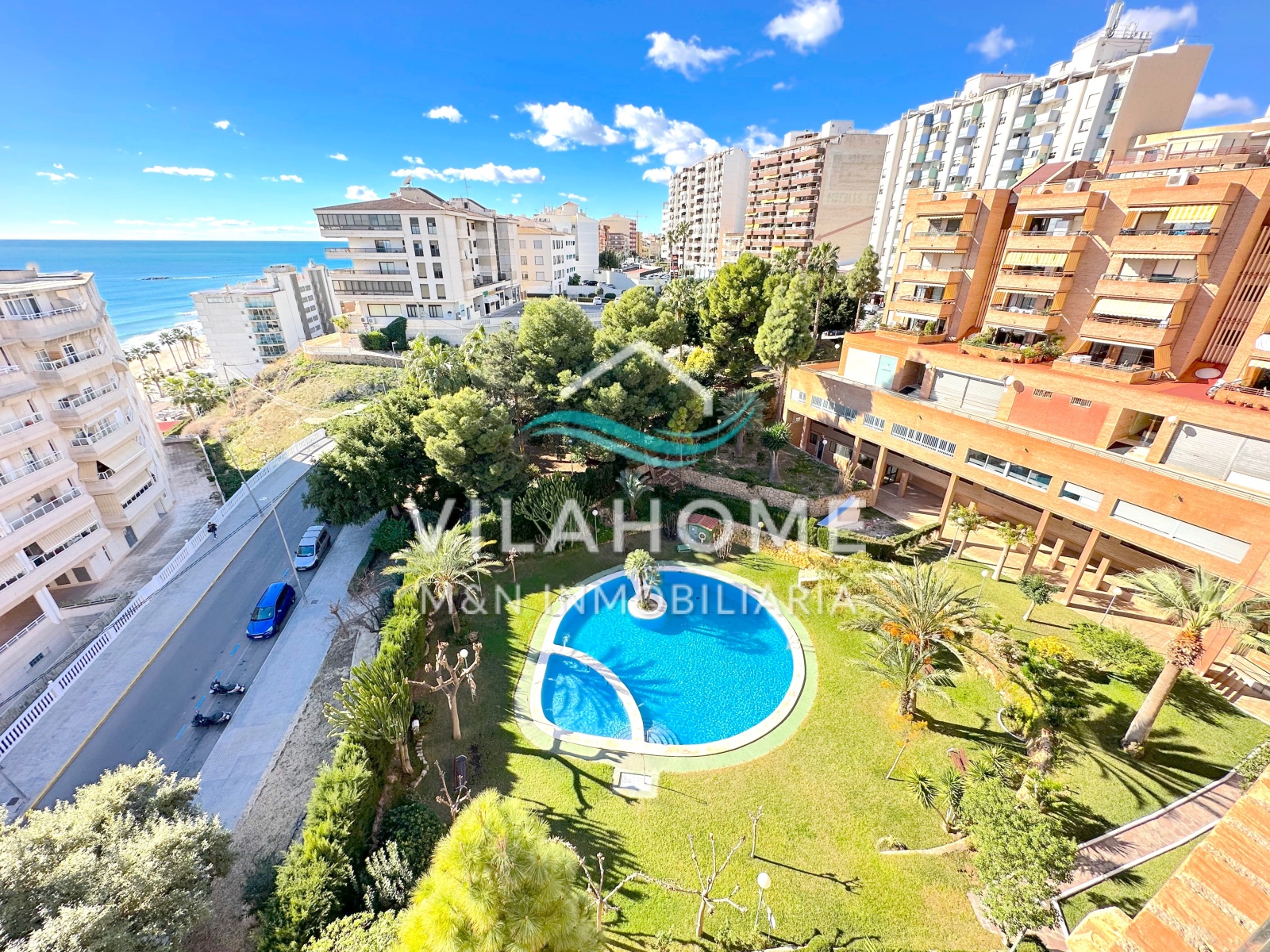 MAGNÍFICO APARTAMENTO EN ZONA CENTRO CON PISCINA