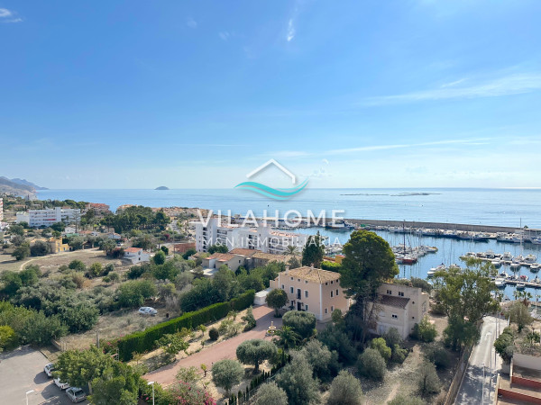 ESTUPENDO APARTAMENTO CON VISTAS AL MAR